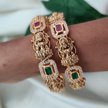 AMATA TEMPLE BANGLES