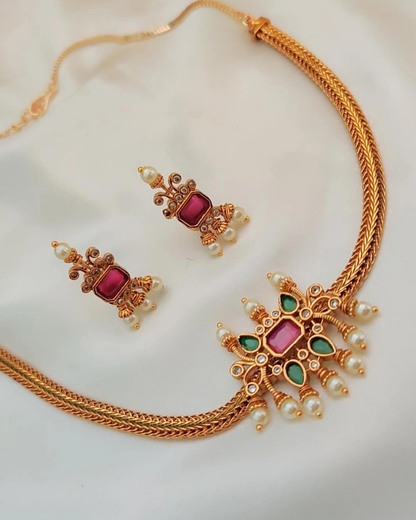 MULTICOLOR ASISTHA JEWELLERY SET