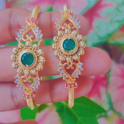 EMERALD MUGAPPU NAGAS BANGLES