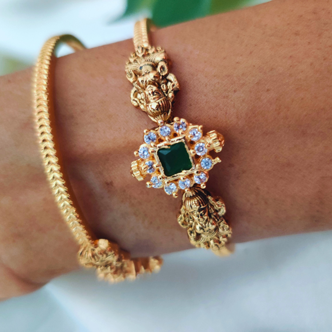 EMERALD ANILA NAGAS BANGLES