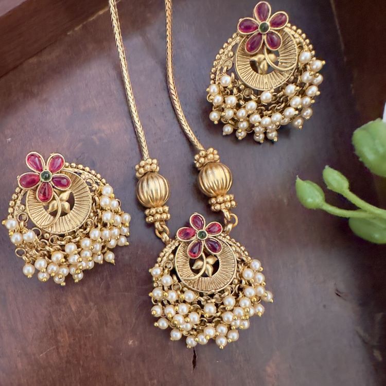 GOLDEN SANA JEWELLERY SET