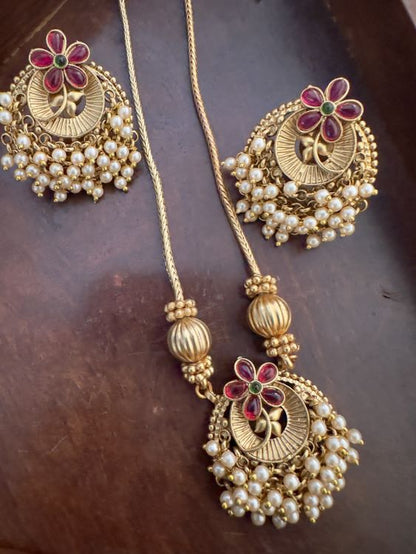 GOLDEN SANA JEWELLERY SET