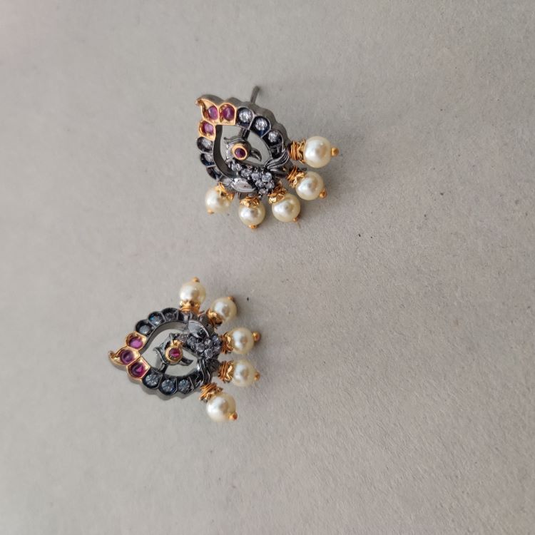 BLACK POLISH RUBY MAYILA TEMPLE STUD EARRINGS