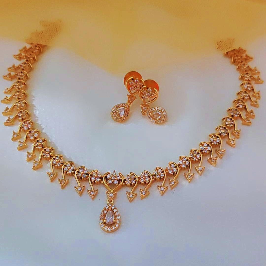 GOLDEN JANITA ZIRCONIA JEWELLERY SET