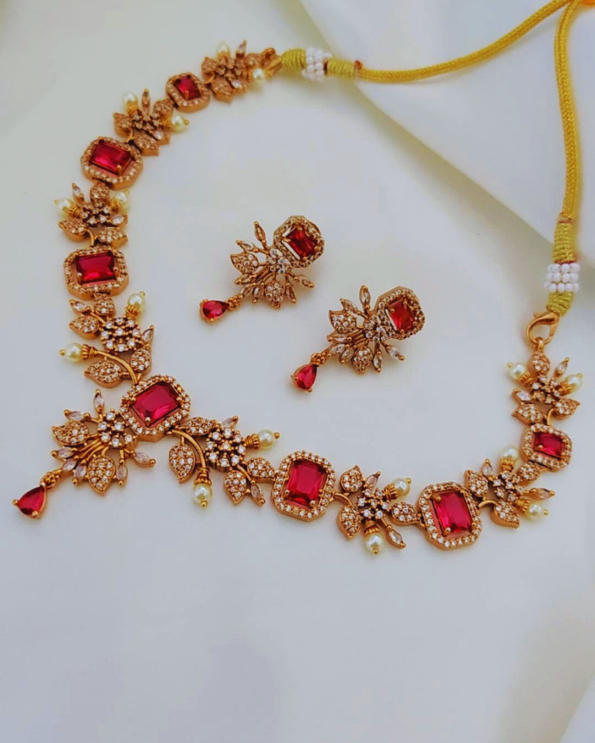 RUBY CHRISTA JEWELLERY SET