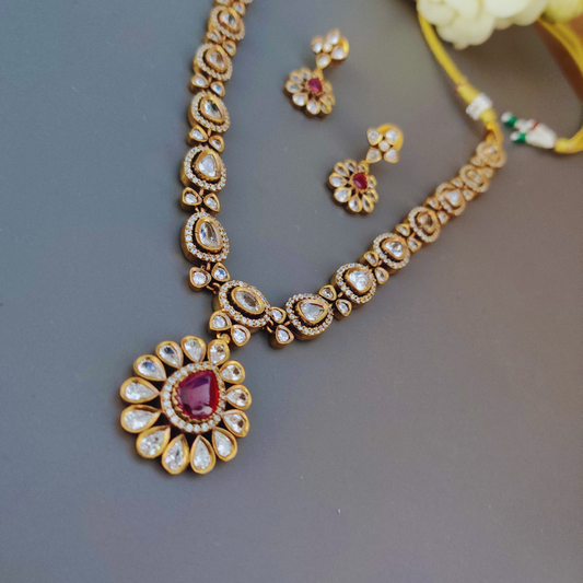 ZULIKA ANTIQUE JEWELLERY SET