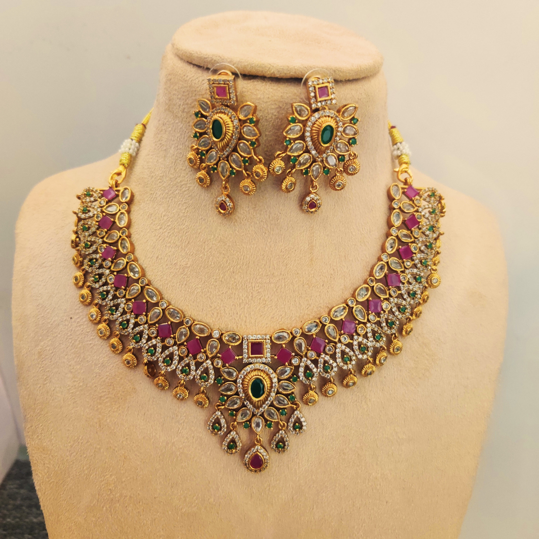 MULTICOLOR ANAKA JEWELLERY SET