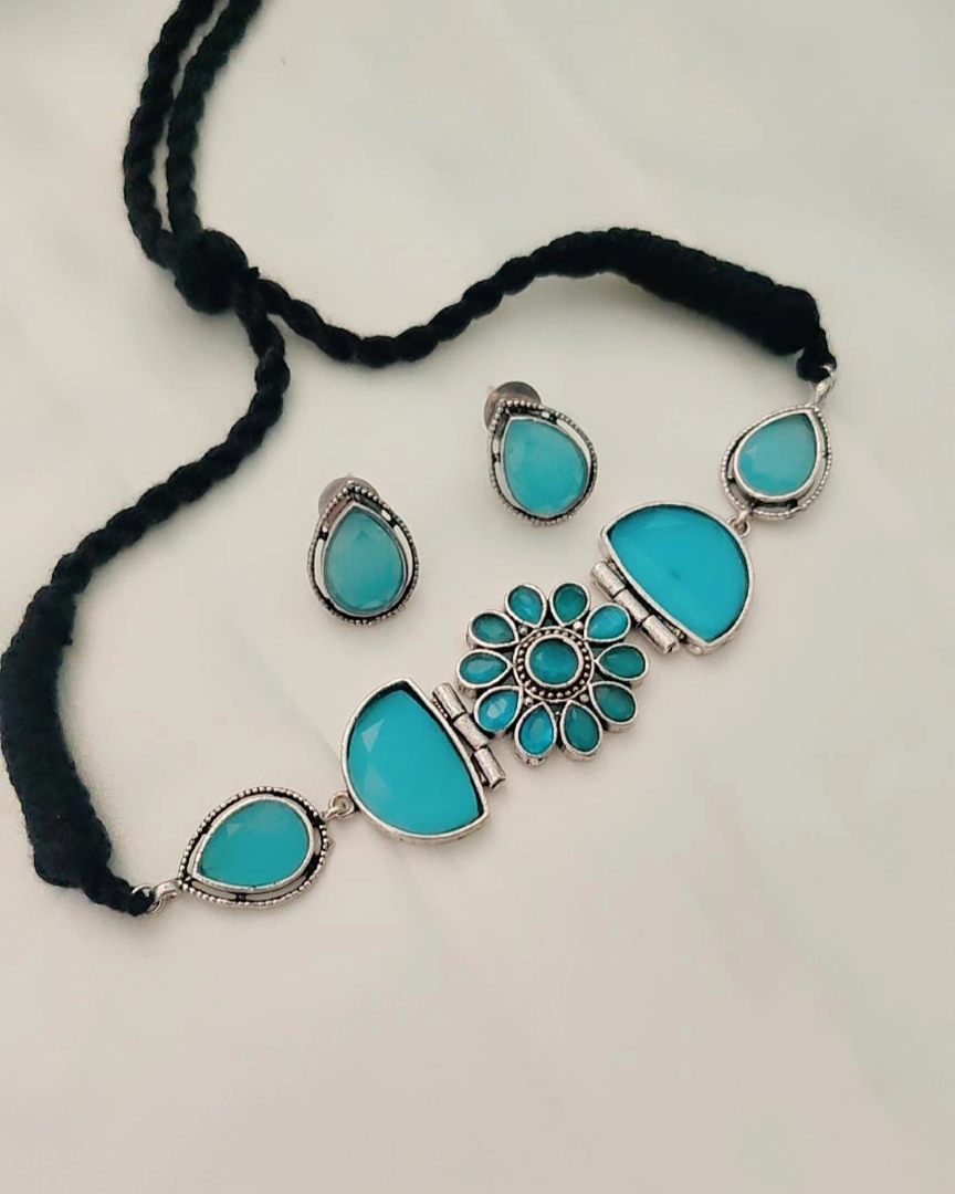 BLUE KARYA SILVER PLATED JEWELLERY SET