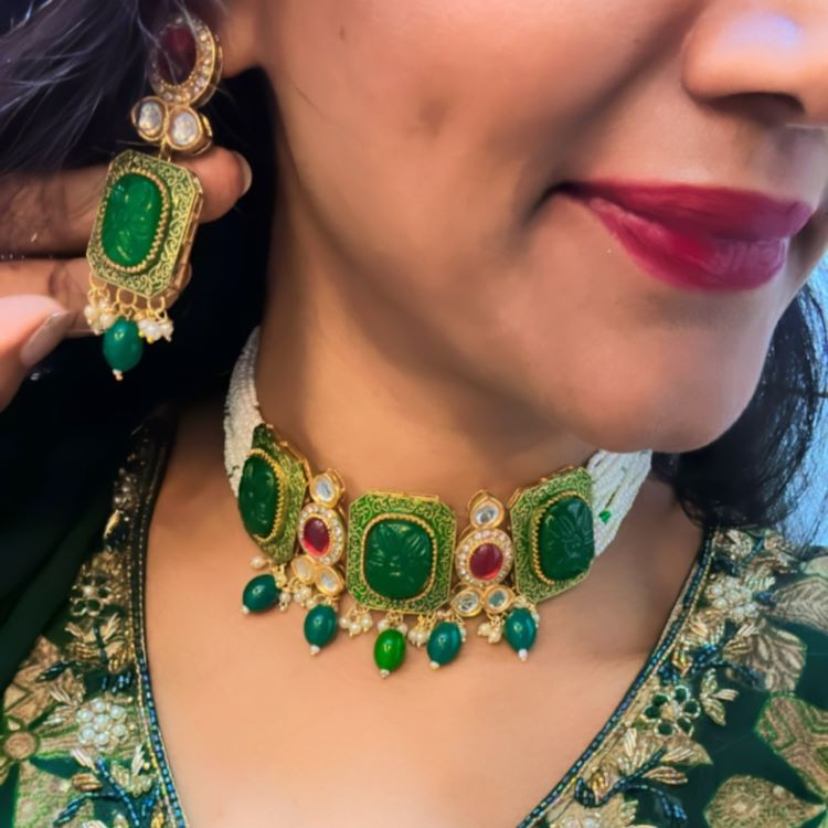 EMERALD DEEPIKA KUNDAN JEWELLERY SET