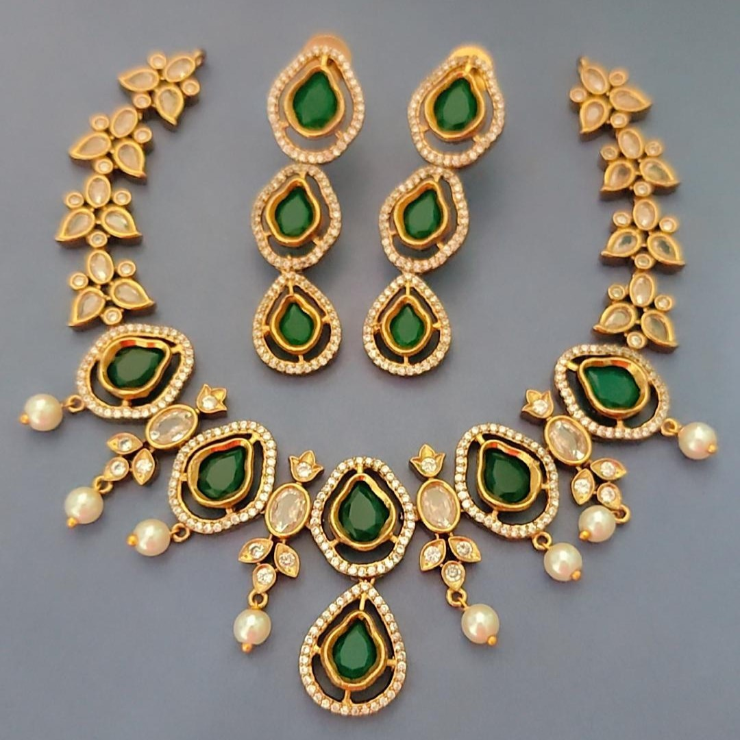 EMERALD IKSHITA ZIRCONIA JEWELLERY SET