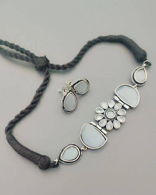 GREY KARYA SILVER PLATED JEWELLERY SET