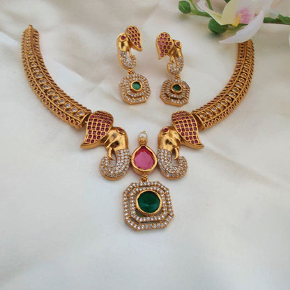 DYUTI TEMPLE JEWELLERY SET