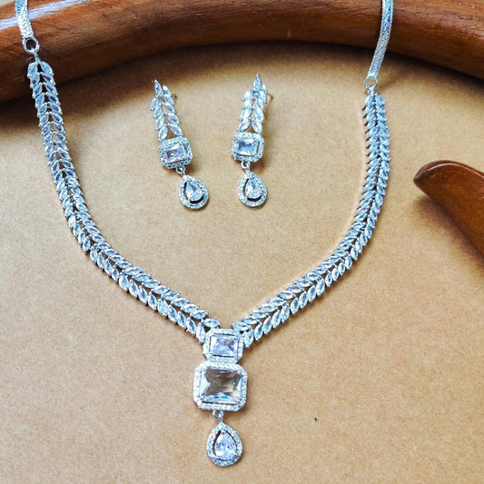 WHITE ANURA AMERICAN DIAMOND JEWELLERY SET