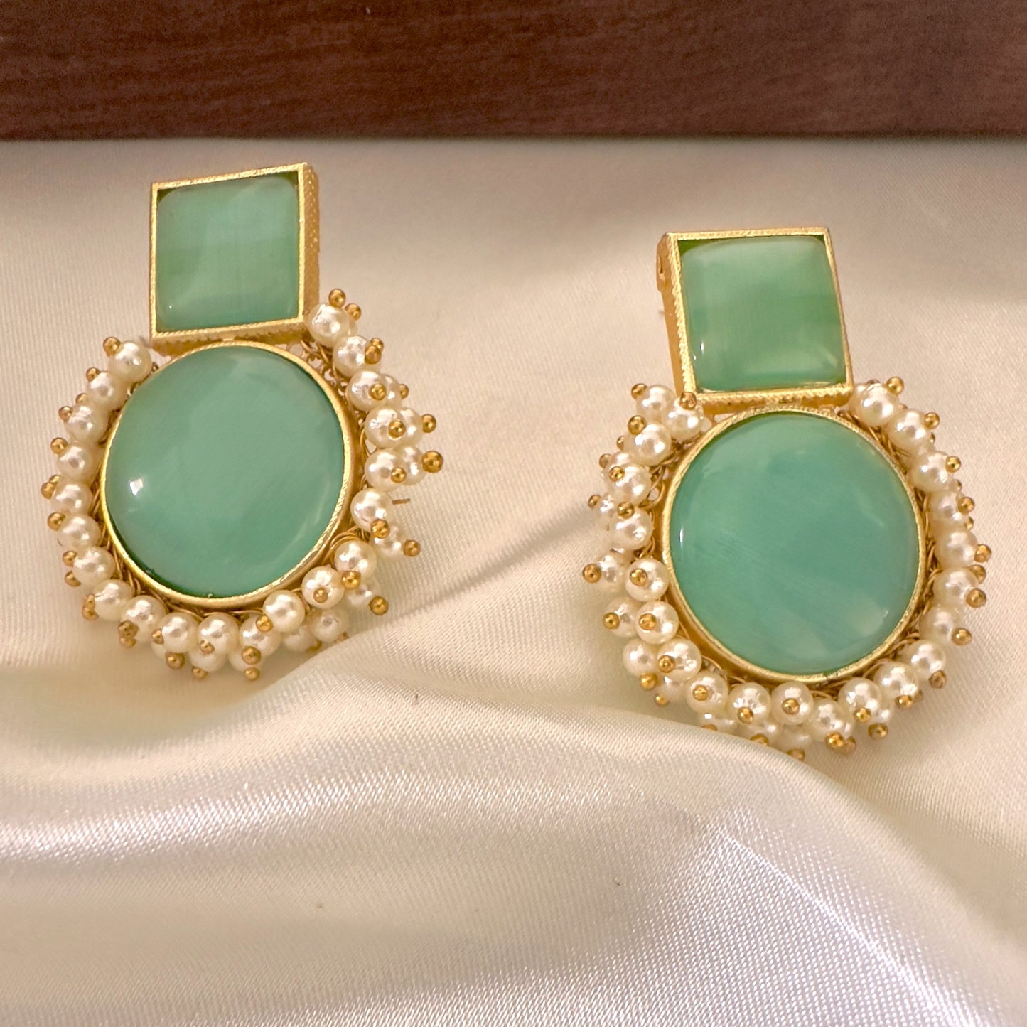 TURQUOISE AASHNA STONE EARRINGS