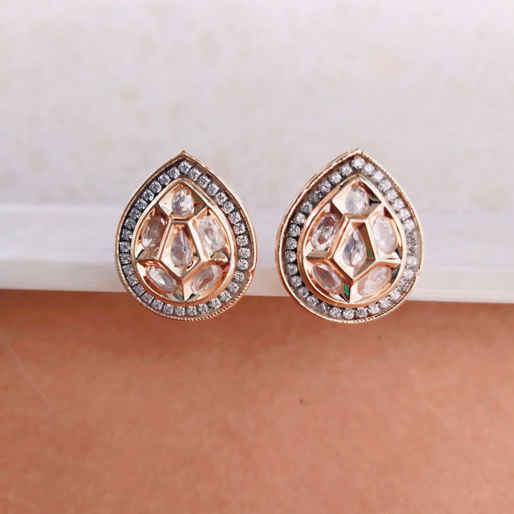 Amazon.com: Zircon Flower Diamond Earrings Creative Female Earrings Cute  Flower Earrings Jewelry Gift for Women Girls: Clothing, Shoes & Jewelry