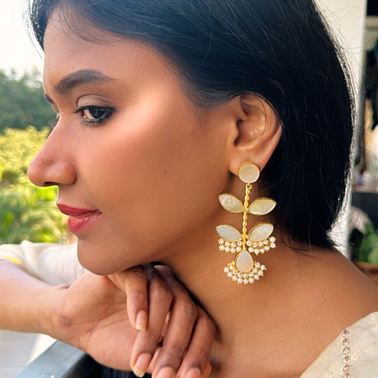 AGONDA PEARL EARRINGS