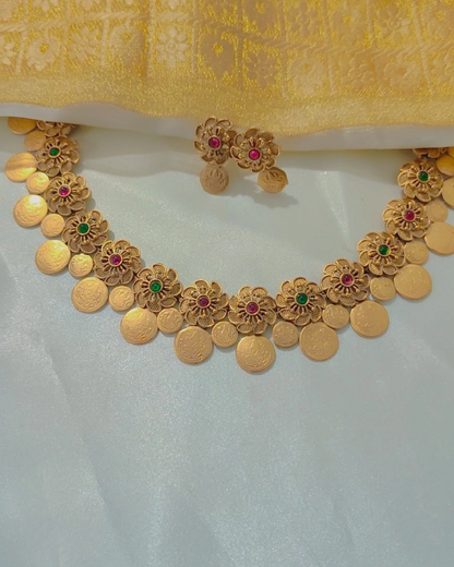 MULTICOLOR VARYA TEMPLE JEWELLERY SET