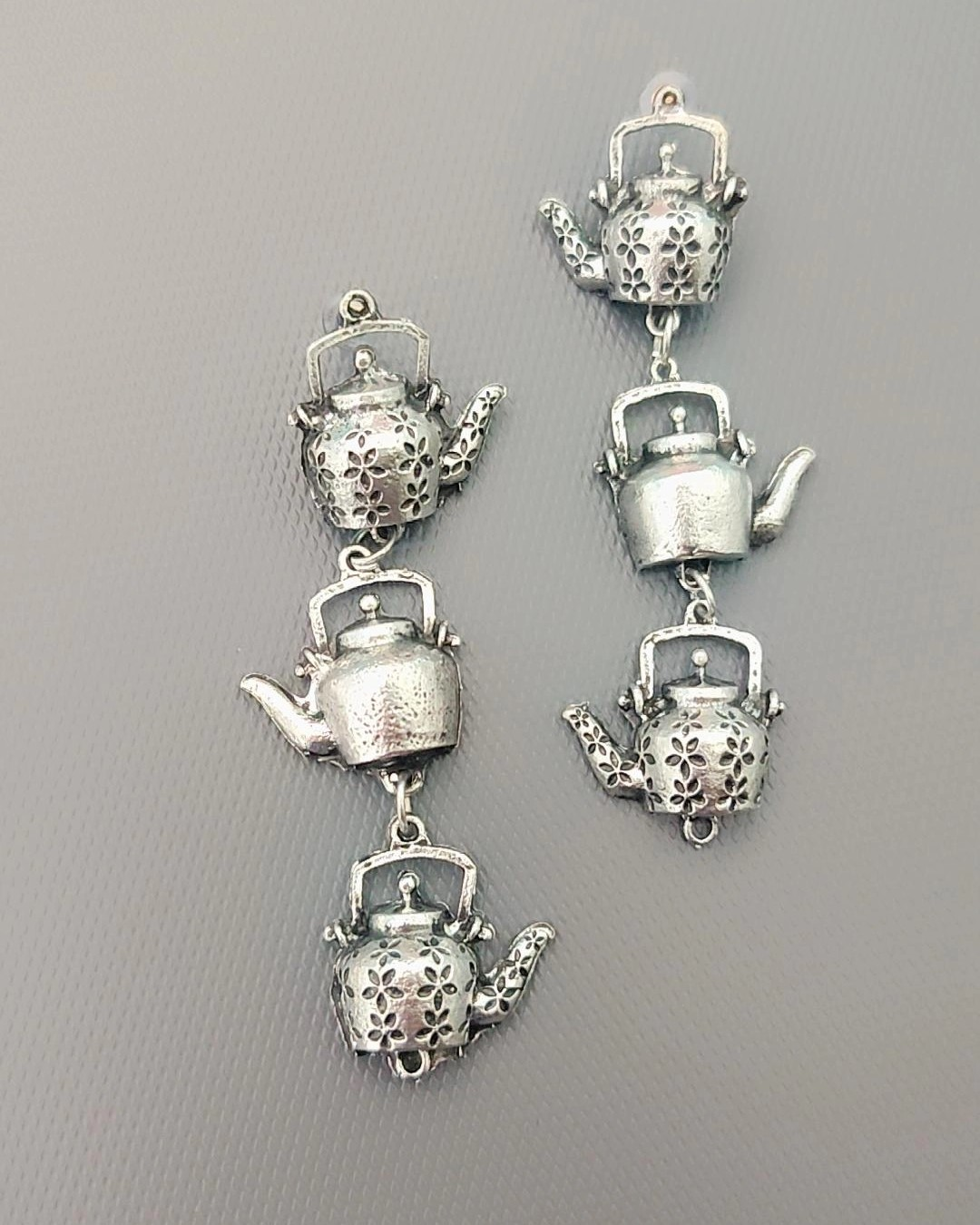 KETTLE SILVER PLATED EARRINGS