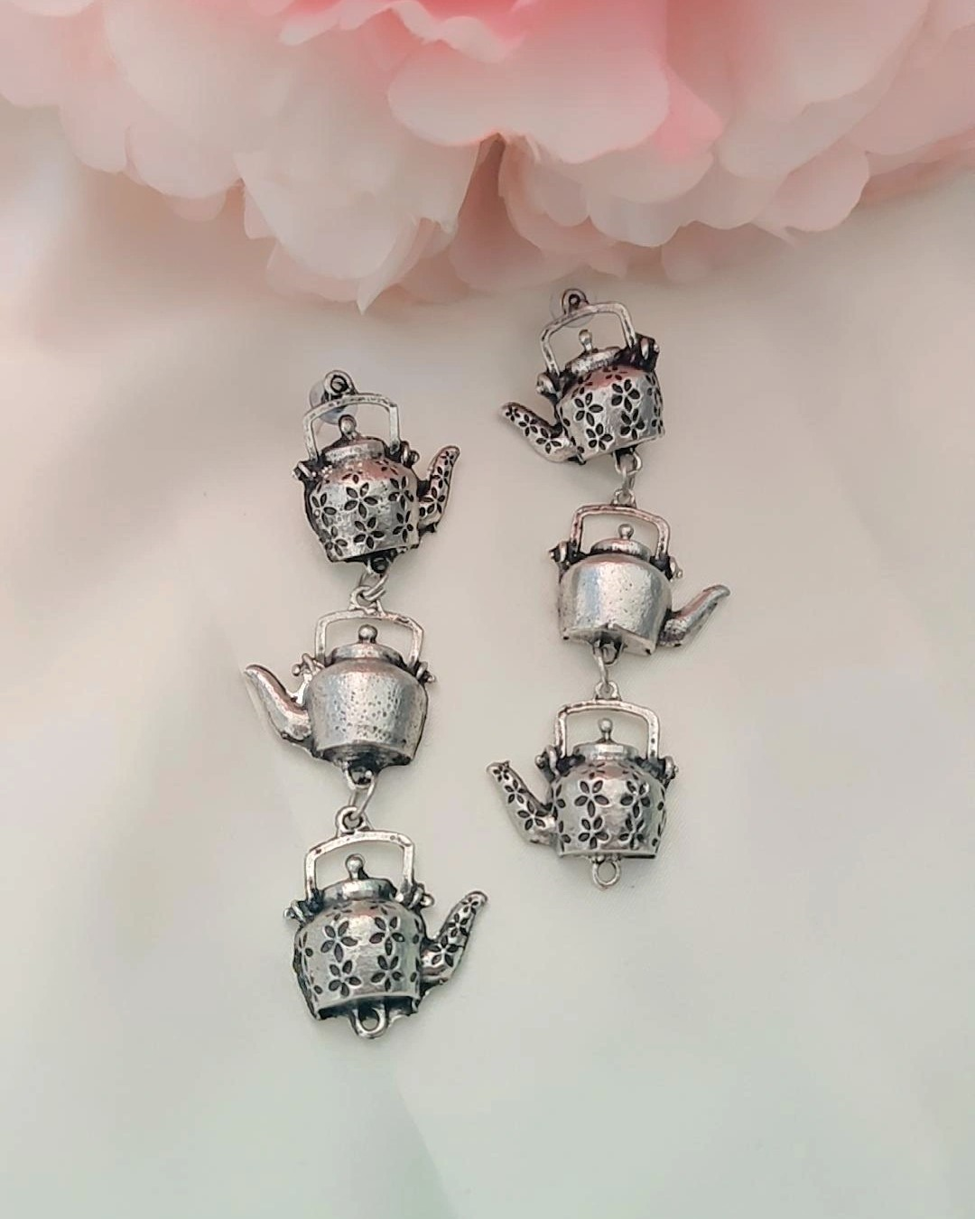 KETTLE SILVER PLATED EARRINGS