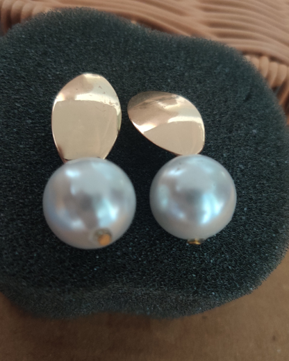 ROSHAN PEARL EARRINGS