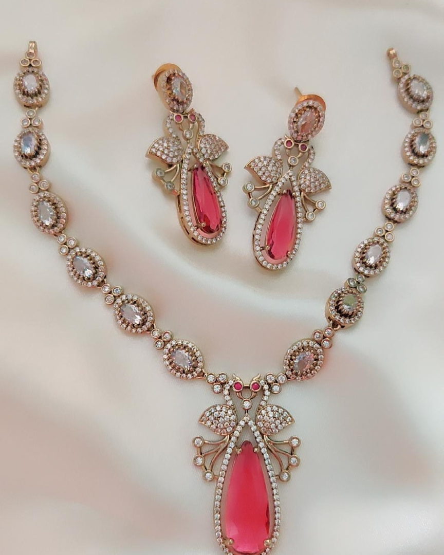 RUBY MARVI ZIRCONIA JEWELLERY SET