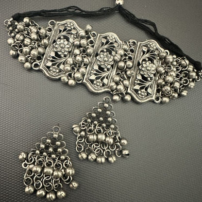 GHUNGROO SILVER PLATED JEWELLERY SET