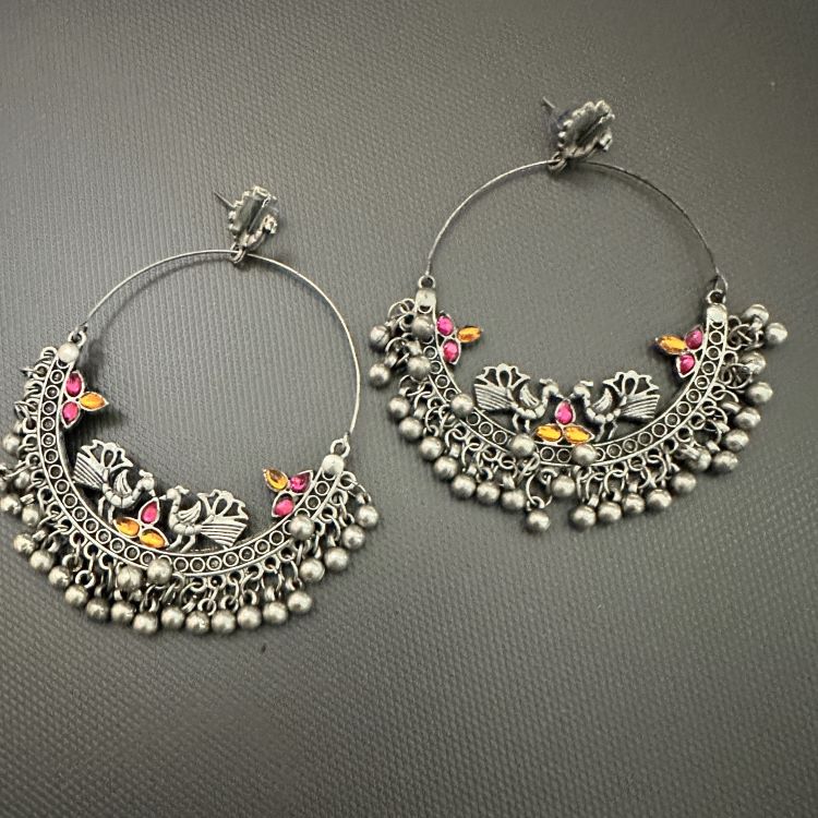 Trendy oxidized hoop earrings