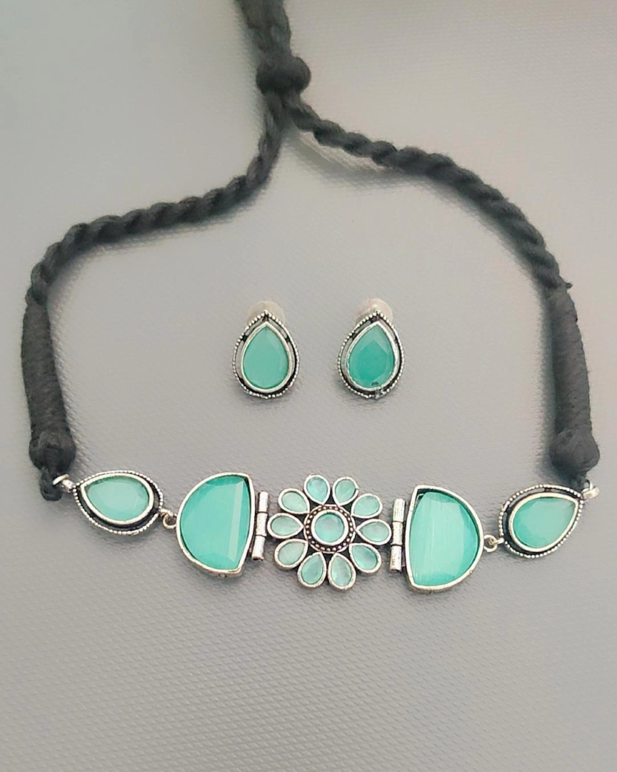 TURQUOISE KARYA SILVER PLATED JEWELLERY SET