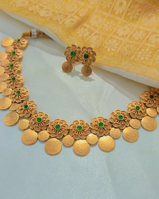 GREEN VARYA TEMPLE JEWELLERY SET