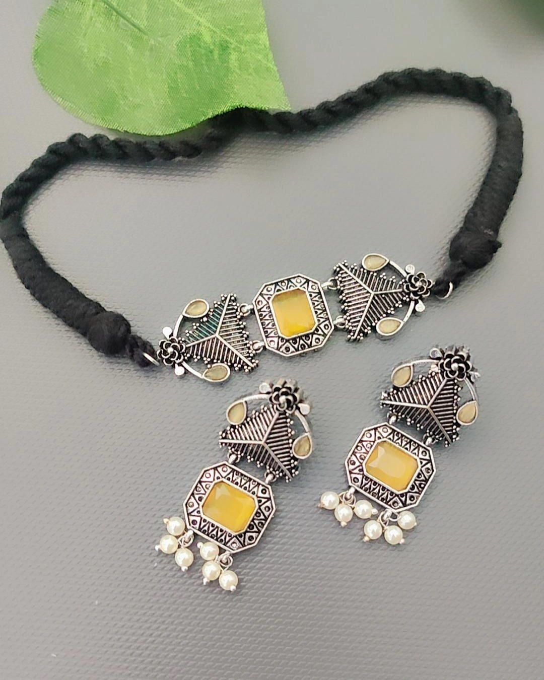 YELLOW MRITSA SILVER PLATED JEWELLERY SET