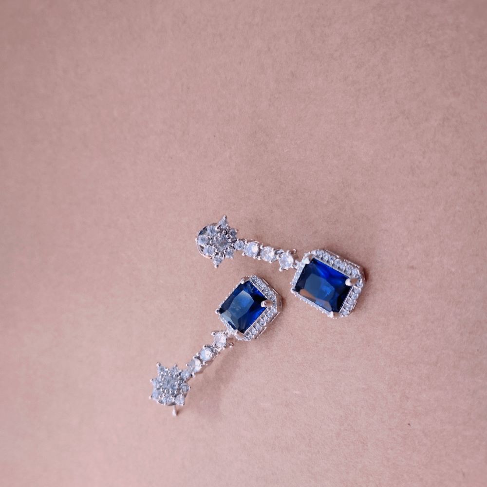 Stunning American diamond earrings