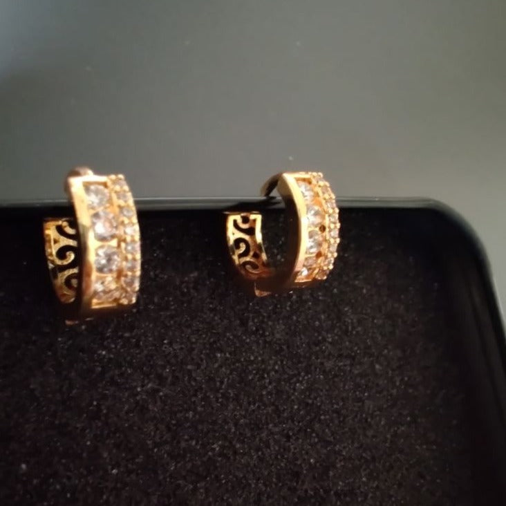 Stunning American diamond earrings