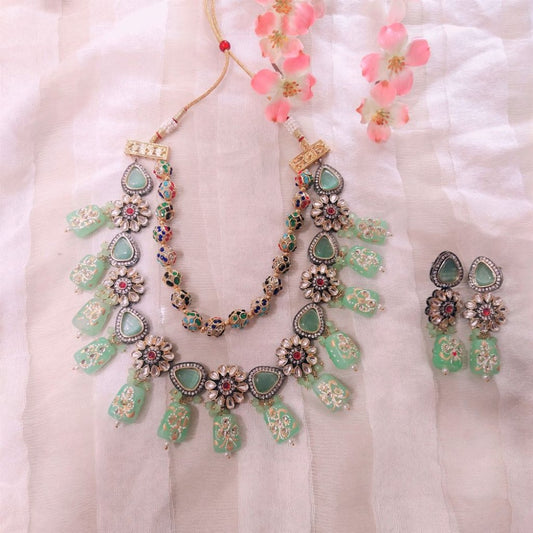 Light green necklace