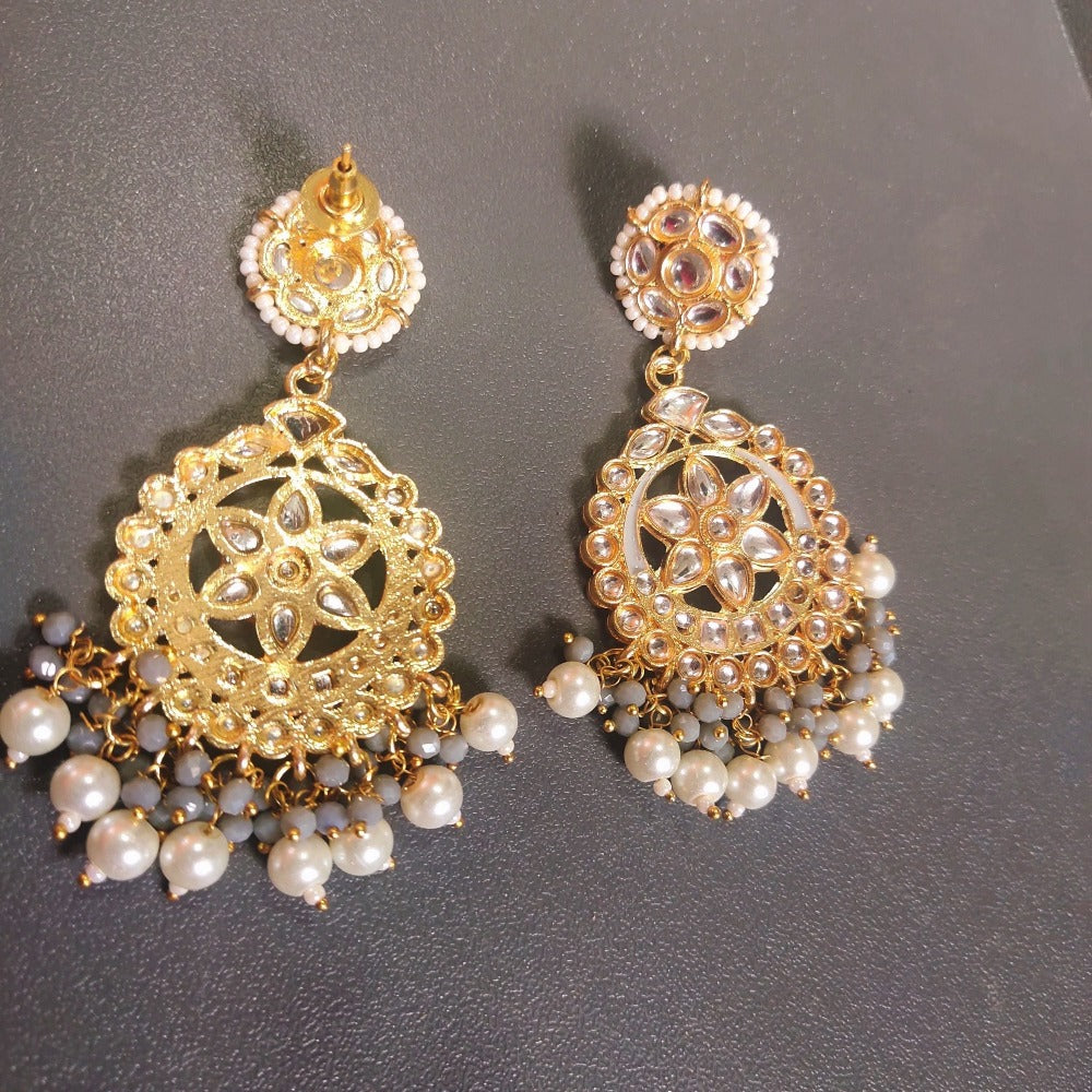 Winsome Nakshatra Motif Diamond Stud Earrings